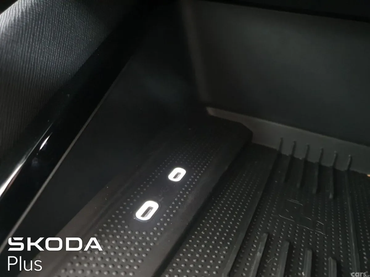 Skoda Octavia Estate, Diesel, 2025, White