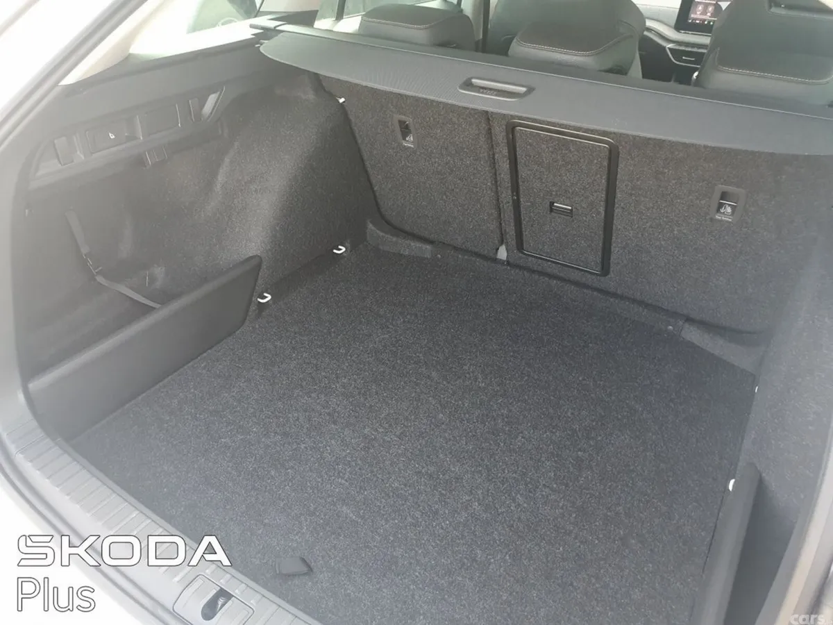 Skoda Octavia Estate, Diesel, 2025, White