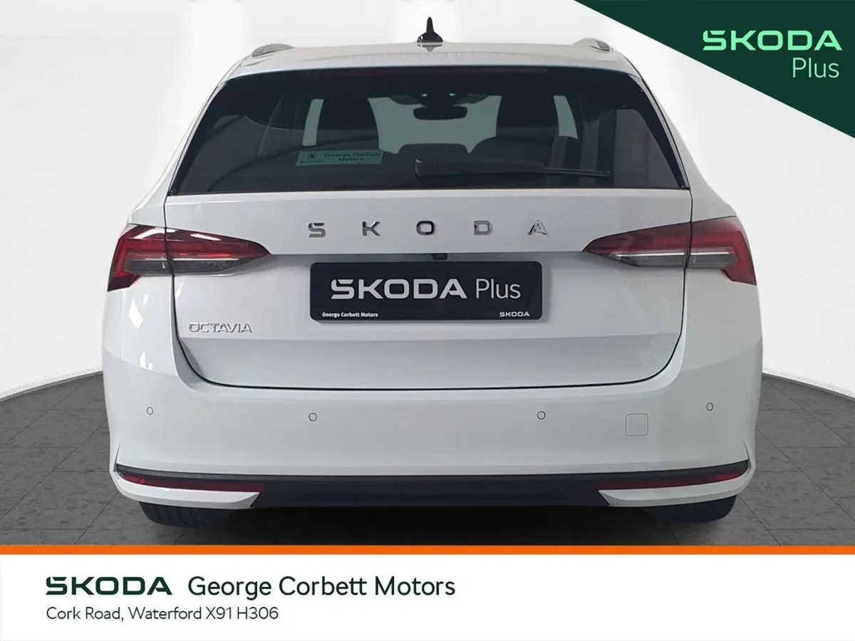 Skoda Octavia Estate, Diesel, 2025, White
