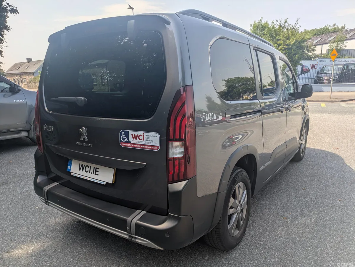 Peugeot Rifter MPV, Diesel, 2023, Grey