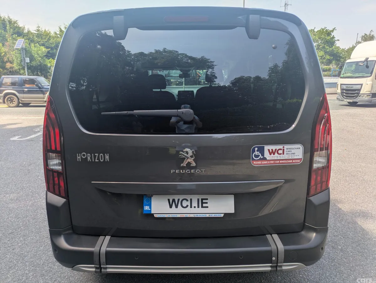 Peugeot Rifter MPV, Diesel, 2023, Grey
