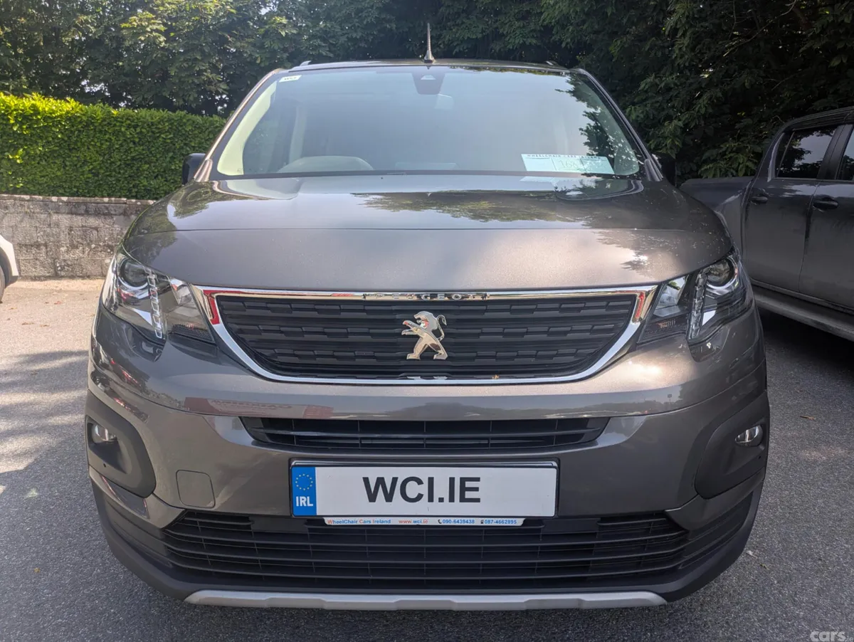 Peugeot Rifter MPV, Diesel, 2023, Grey