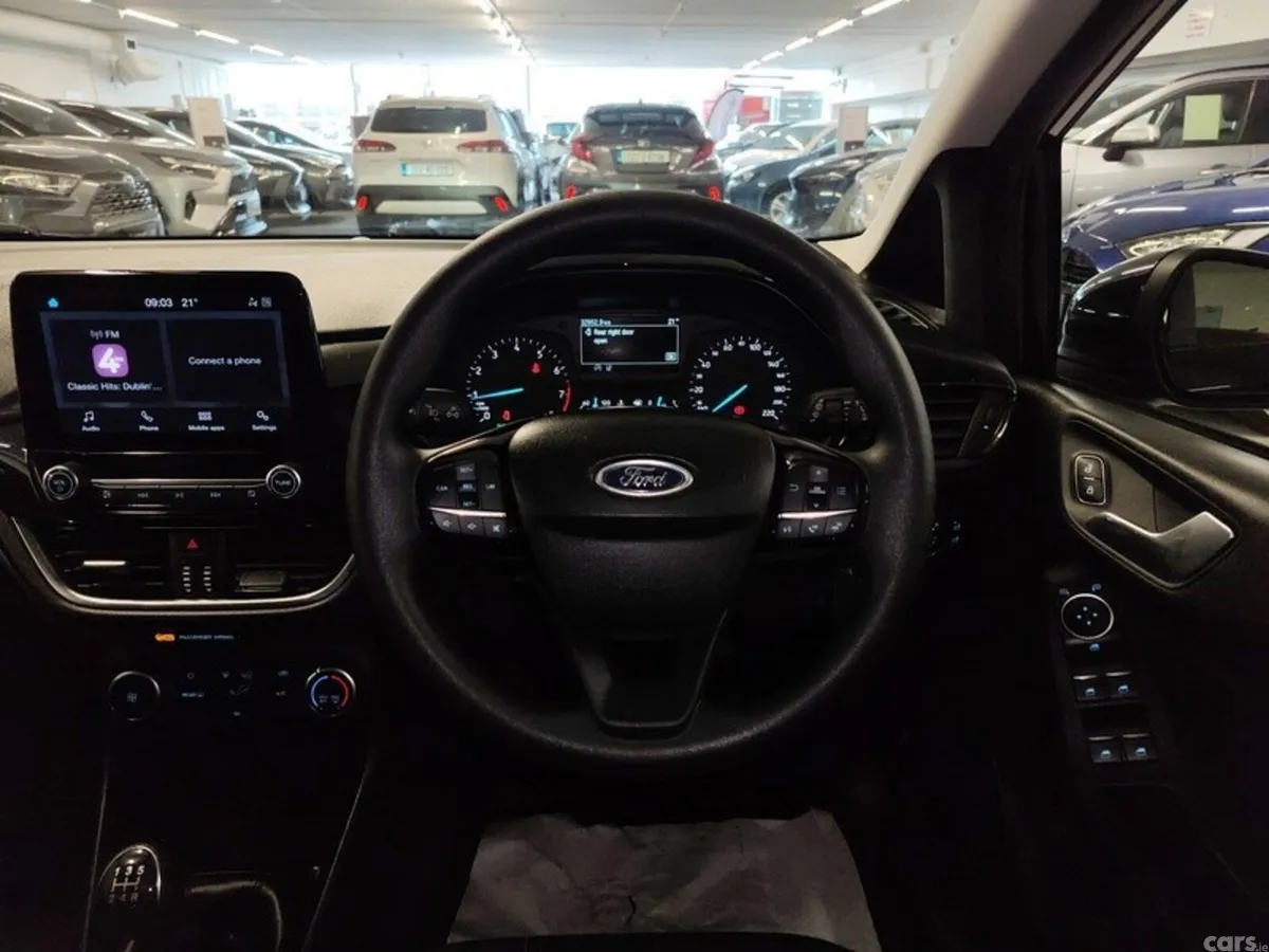 Ford Fiesta Hatchback, Petrol, 2020, Black