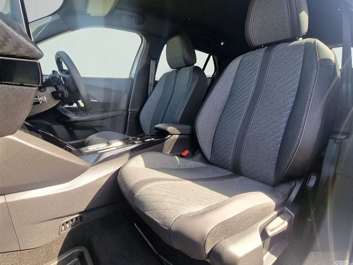 Peugeot 2008 SUV, Petrol, 2026, Grey