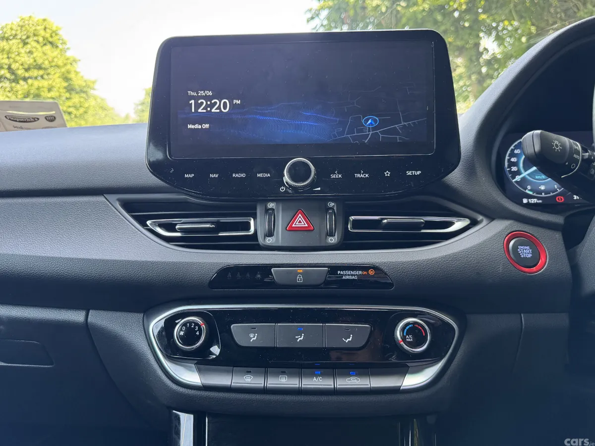 Hyundai i30 Hatchback, Petrol, 2025, Grey