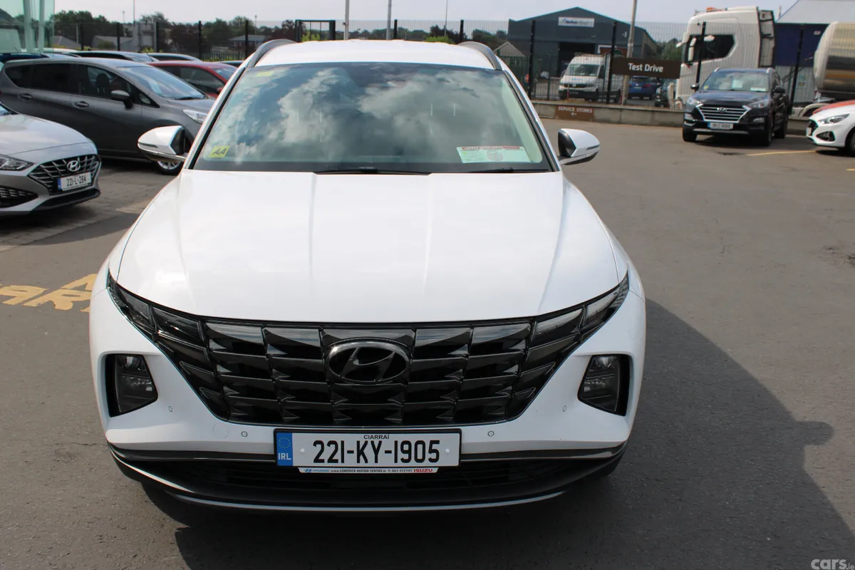 Hyundai Tucson SUV, Petrol Hybrid, 2022, White