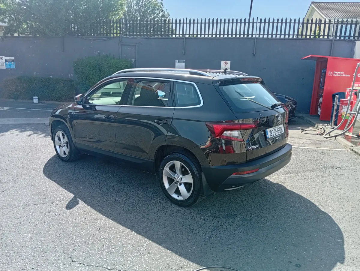 Skoda Karoq SUV, Diesel, 2018, Brown