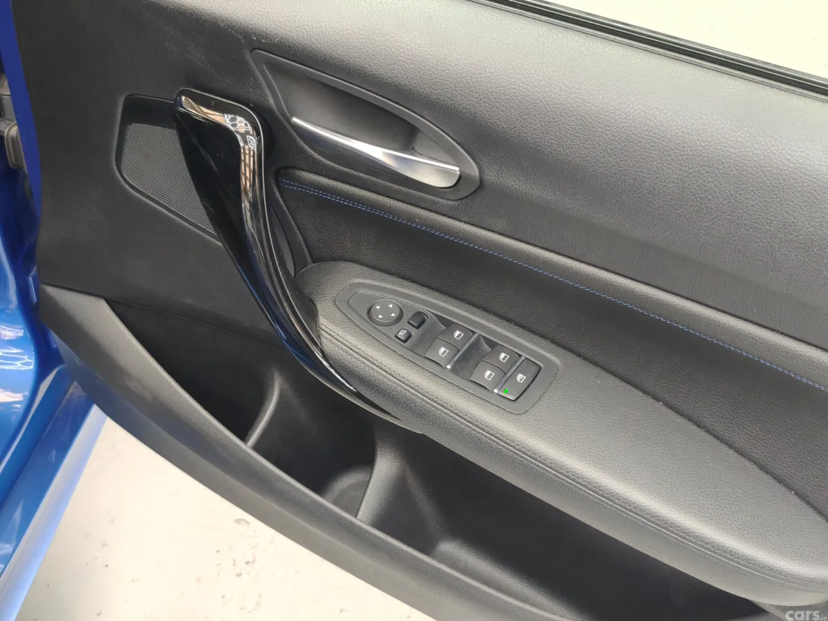 BMW 1-Series Hatchback, Petrol, 2019, Blue
