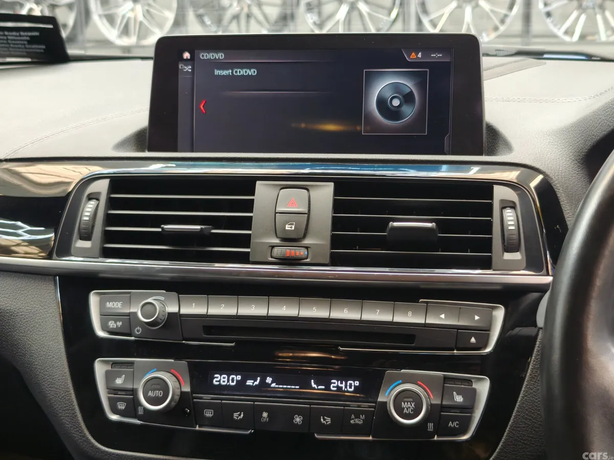 BMW 1-Series Hatchback, Petrol, 2019, Blue
