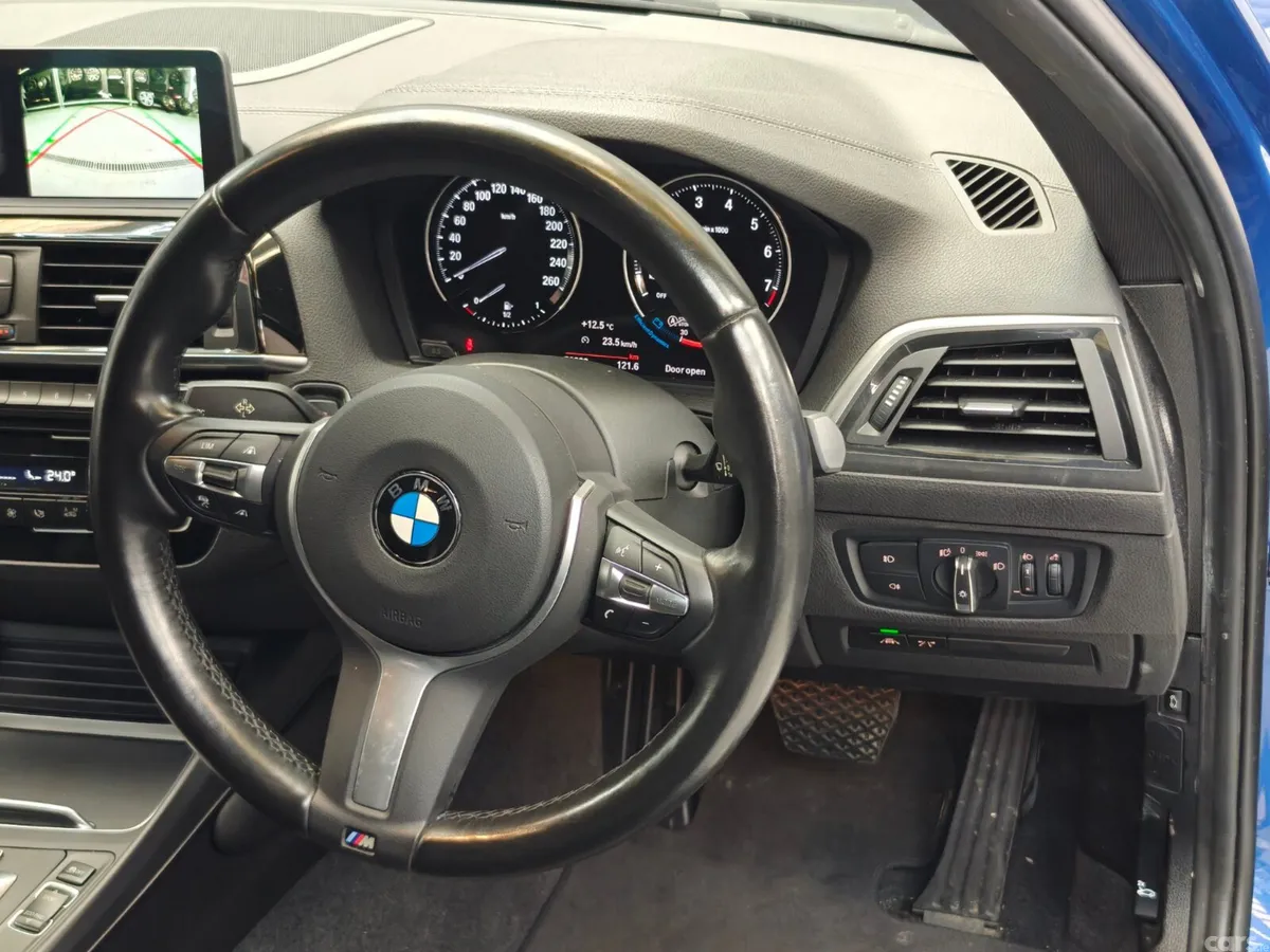 BMW 1-Series Hatchback, Petrol, 2019, Blue