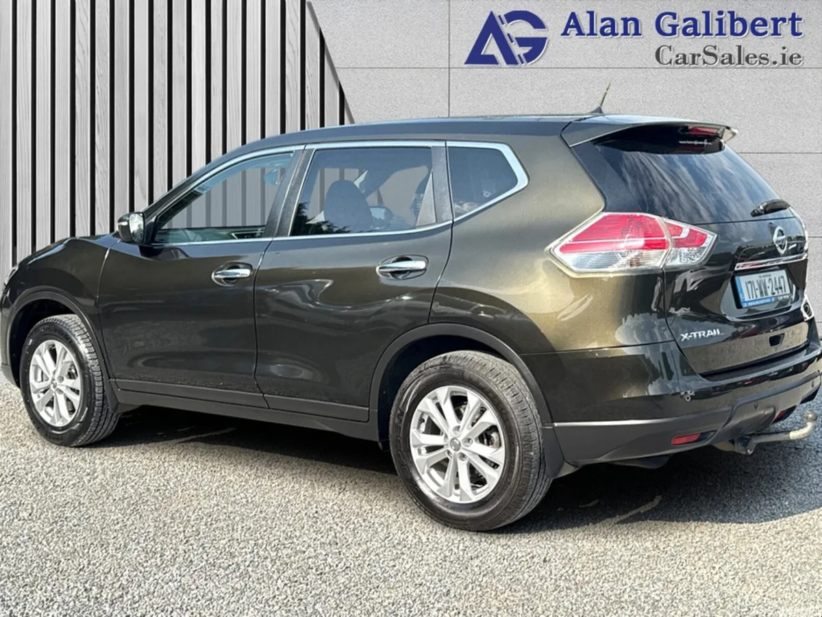 Nissan X-Trail Estate, Diesel, 2017, Green