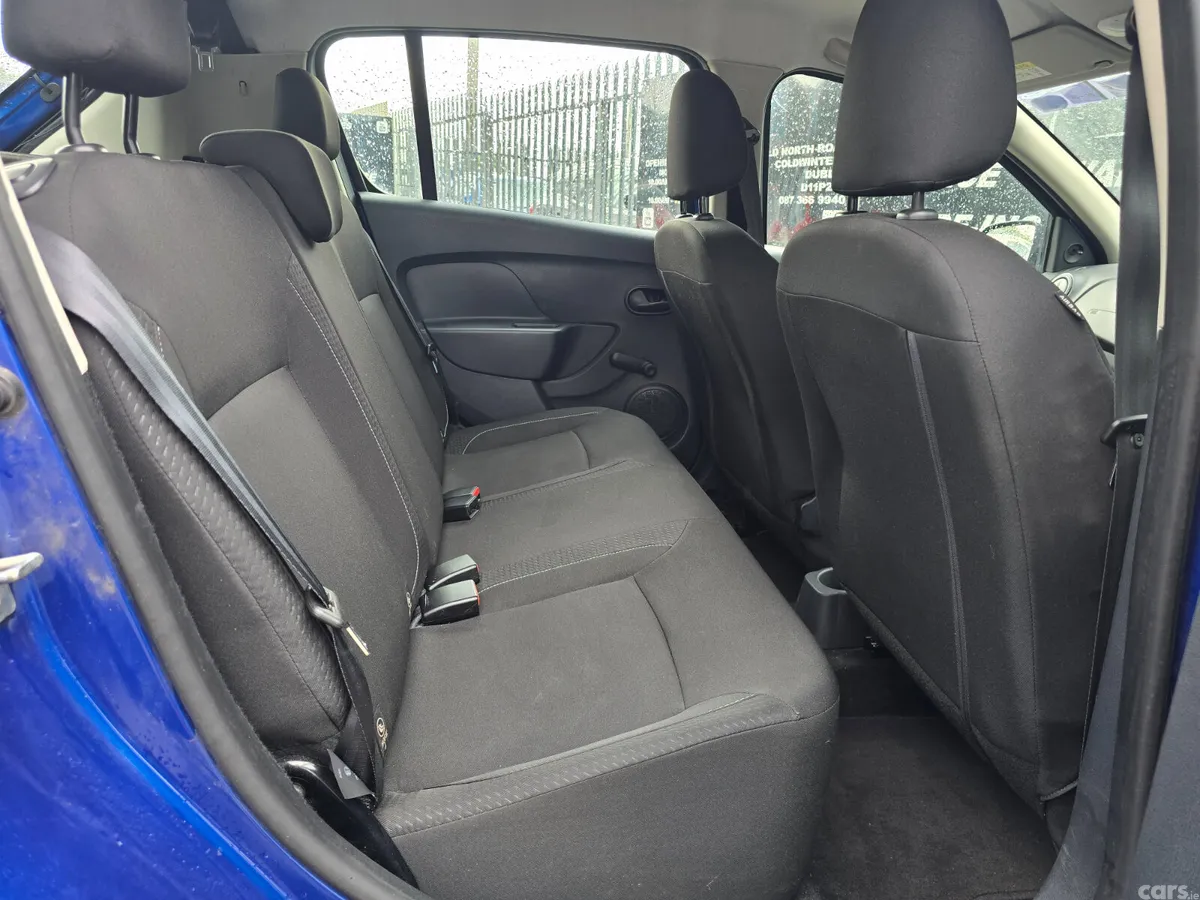 Dacia Sandero Hatchback, Diesel, 2021, Blue