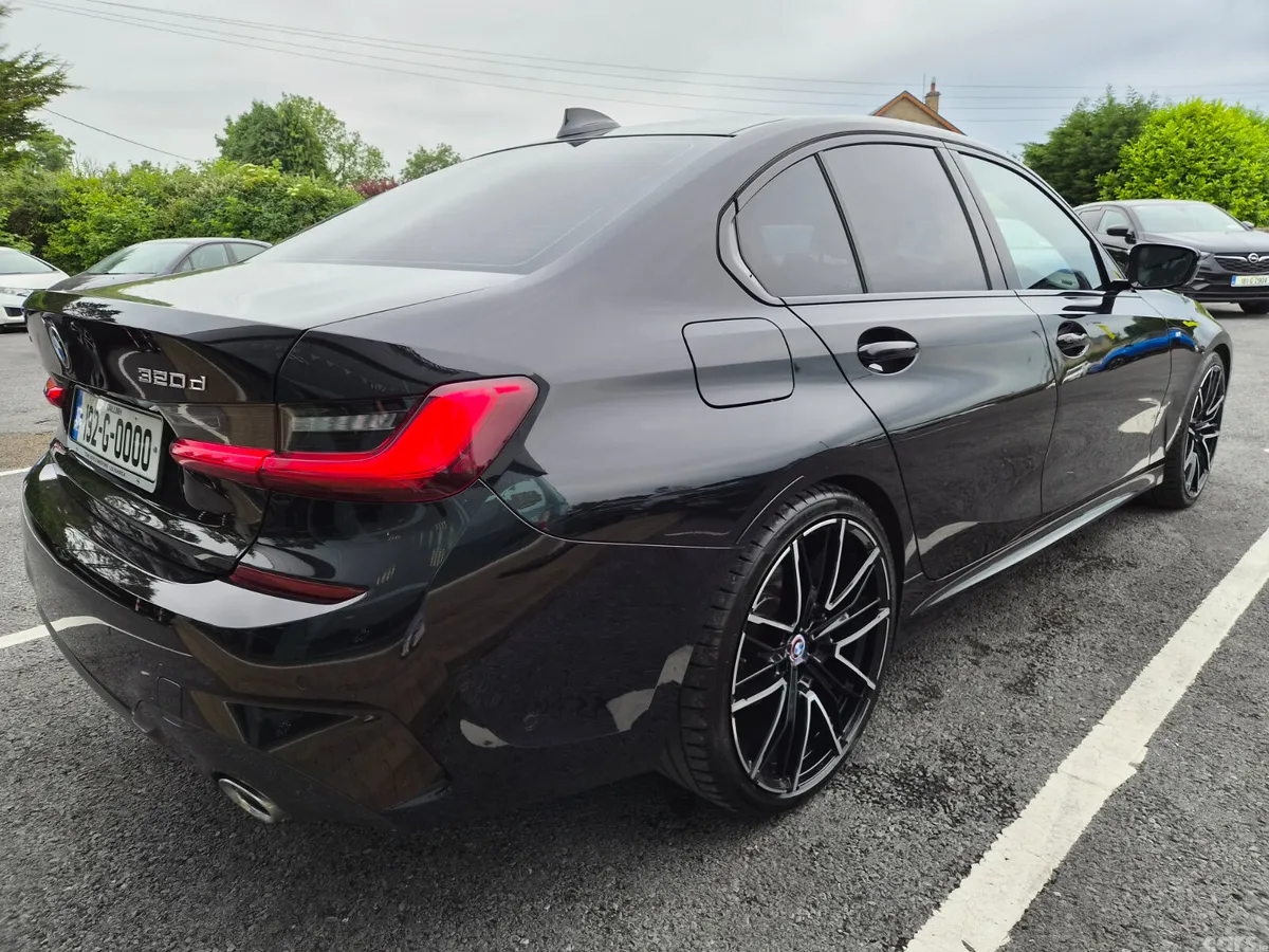 BMW 3-Series Saloon, Diesel, 2019, Black