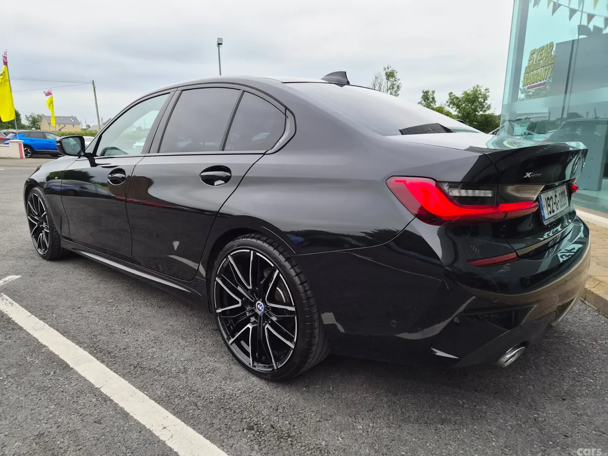 BMW 3-Series Saloon, Diesel, 2019, Black