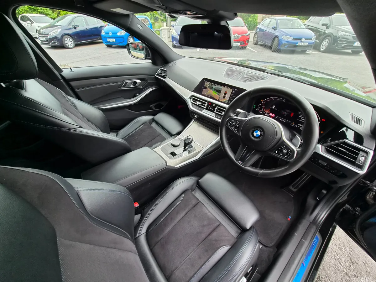 BMW 3-Series Saloon, Diesel, 2019, Black