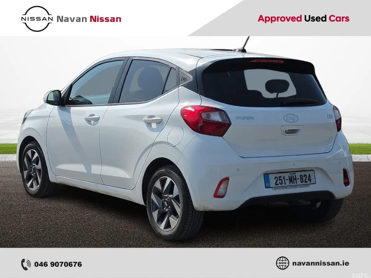 Hyundai i10 Hatchback, Petrol, 2025, White