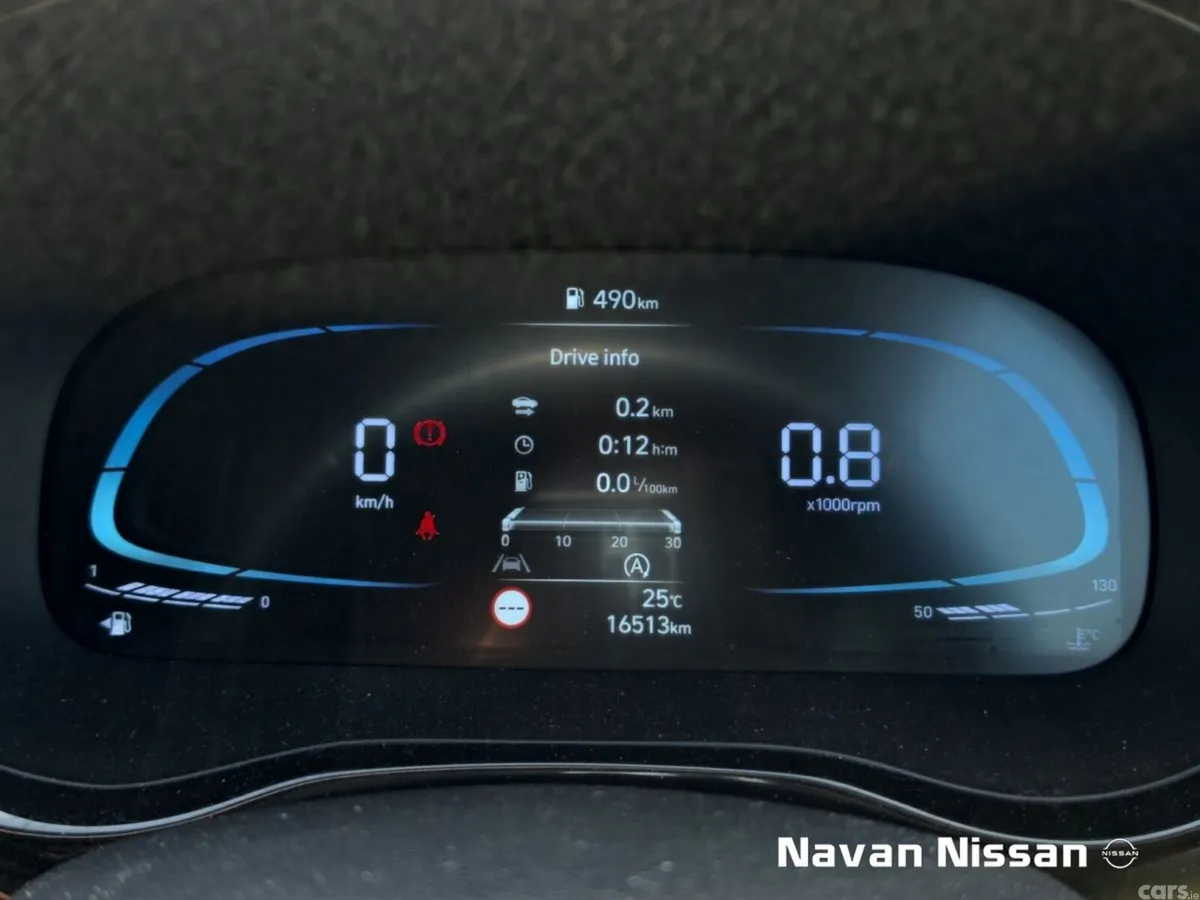 Hyundai i10 Hatchback, Petrol, 2025, White