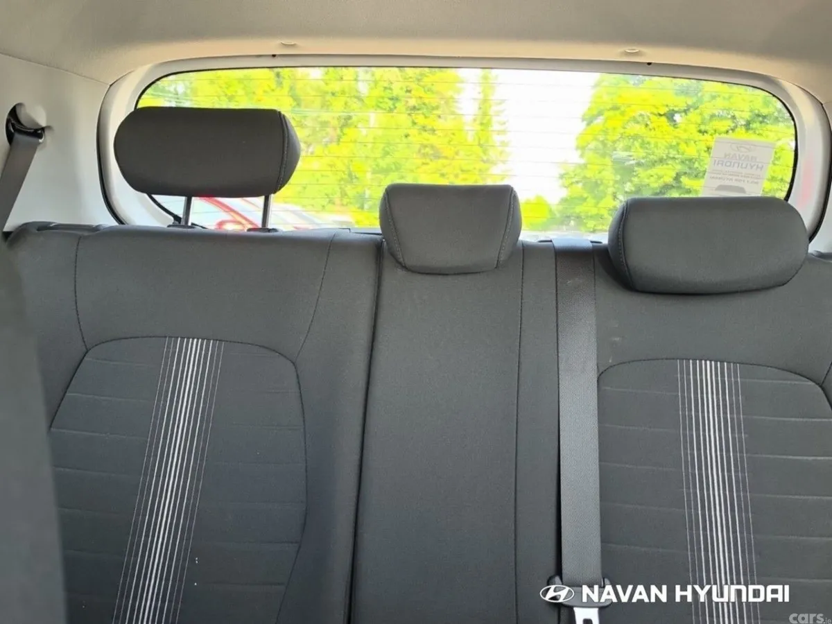 Hyundai i10 Hatchback, Petrol, 2025, White