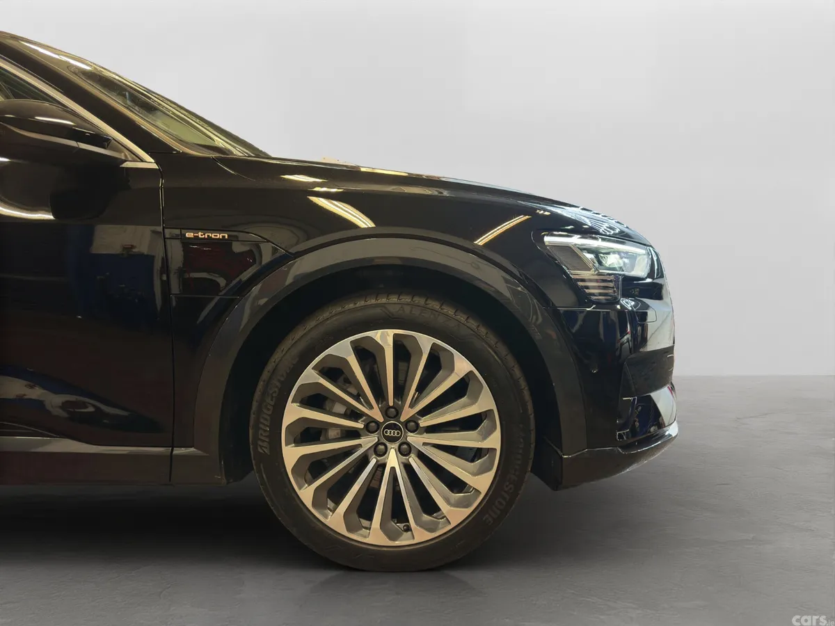 Audi e-tron SUV, Electric, 2023, Black