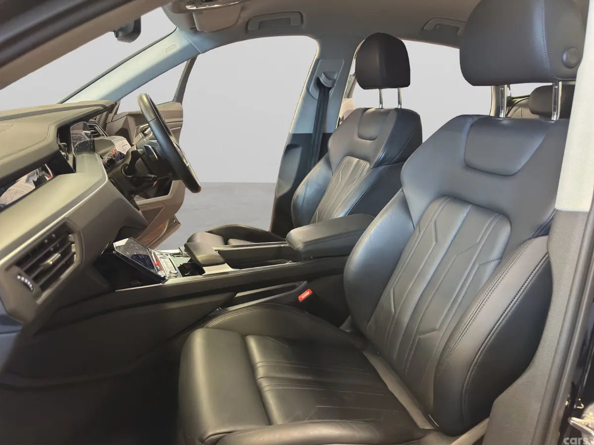 Audi e-tron SUV, Electric, 2023, Black