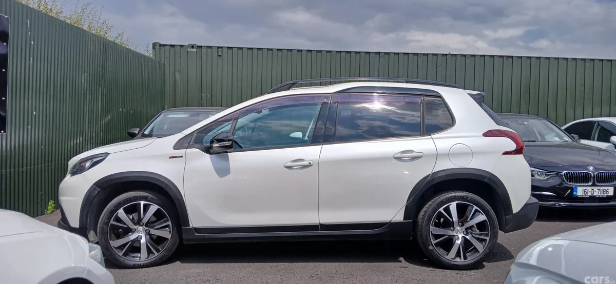 Peugeot 2008 SUV, Petrol, 2017, White