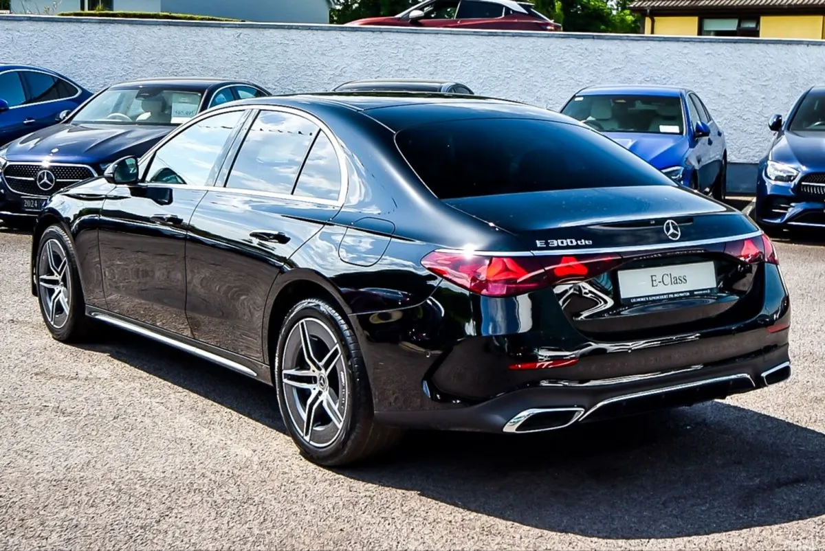 Mercedes-Benz E-Class Saloon, Diesel Plug-in Hybrid, 2026, Black