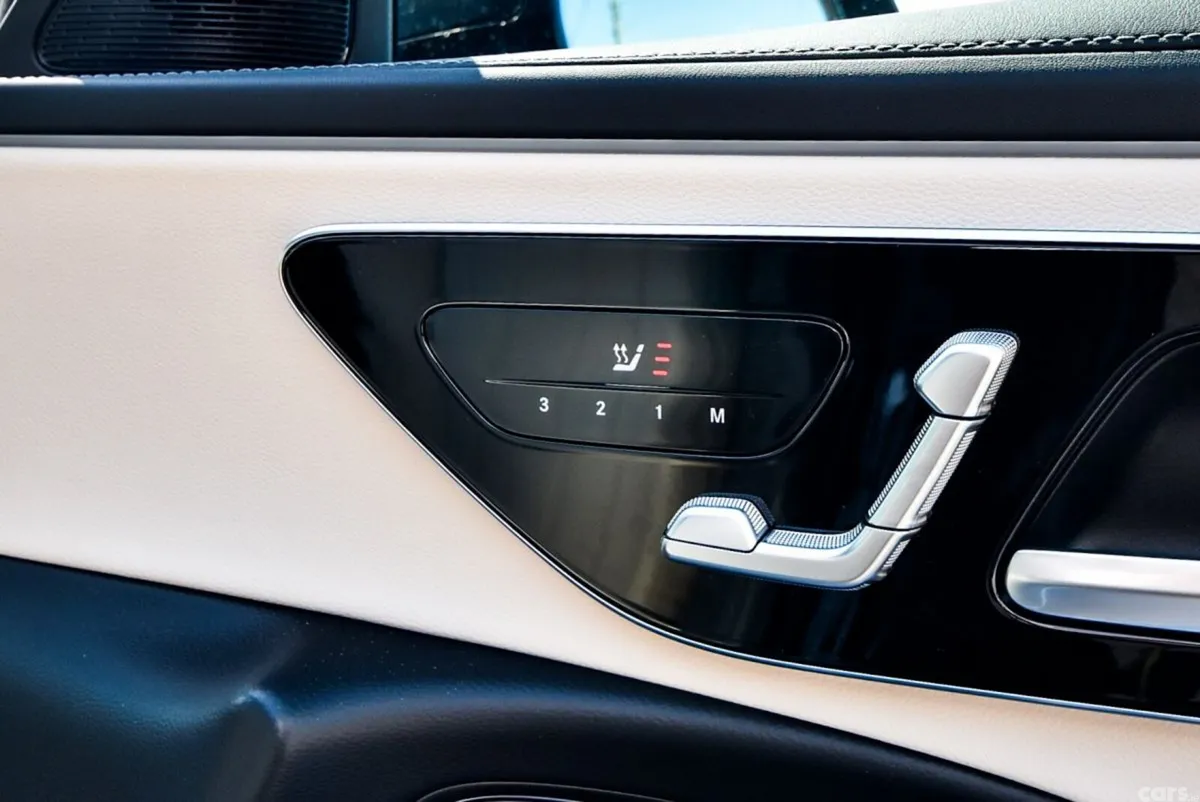 Mercedes-Benz E-Class Saloon, Diesel Plug-in Hybrid, 2026, Black
