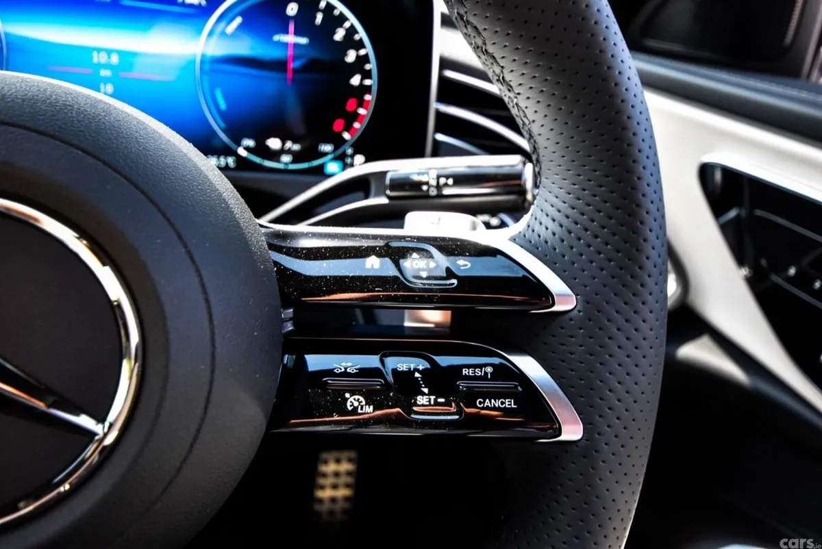 Mercedes-Benz E-Class Saloon, Diesel Plug-in Hybrid, 2026, Black