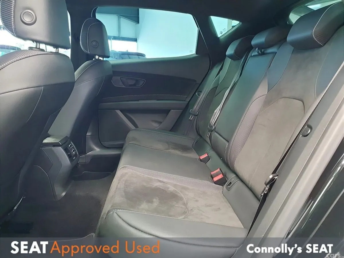 SEAT Leon Hatchback, Petrol, 2020, Black
