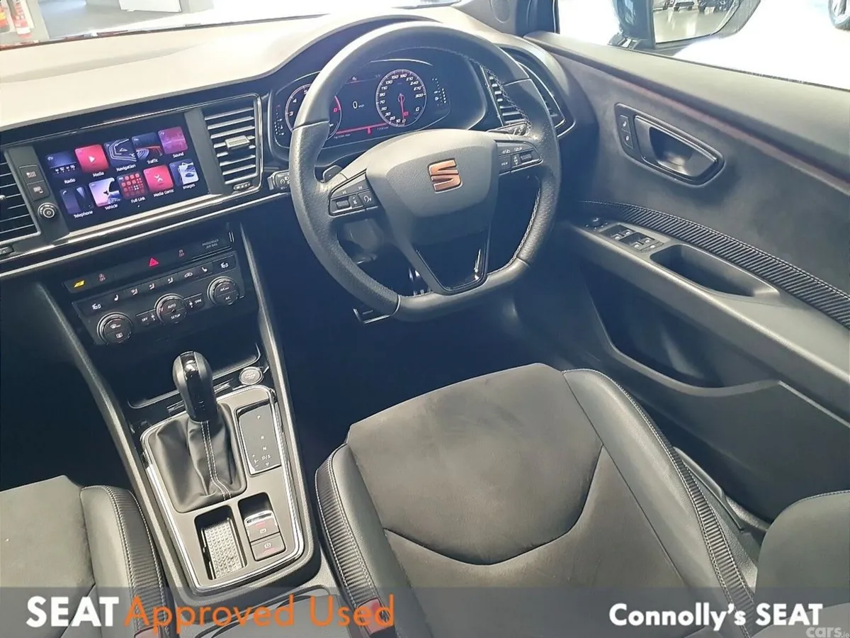 SEAT Leon Hatchback, Petrol, 2020, Black