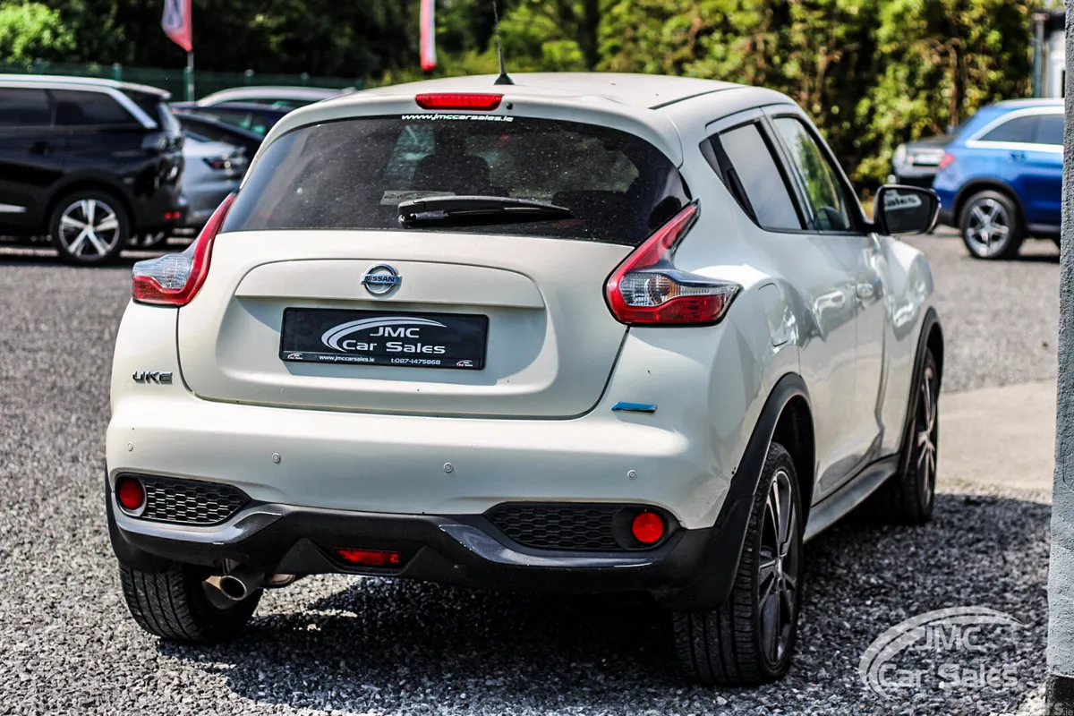 Nissan Juke SUV, Diesel, 2016, White