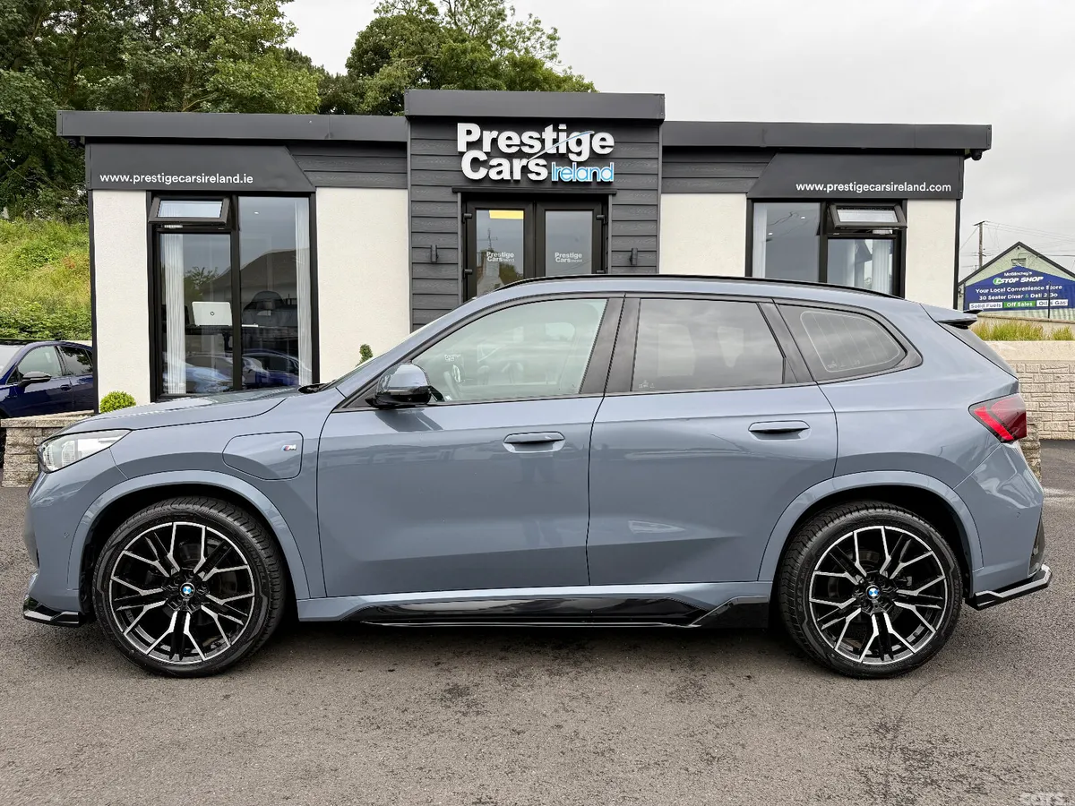 BMW X1 SUV, Petrol Plug-in Hybrid, 2023, Grey