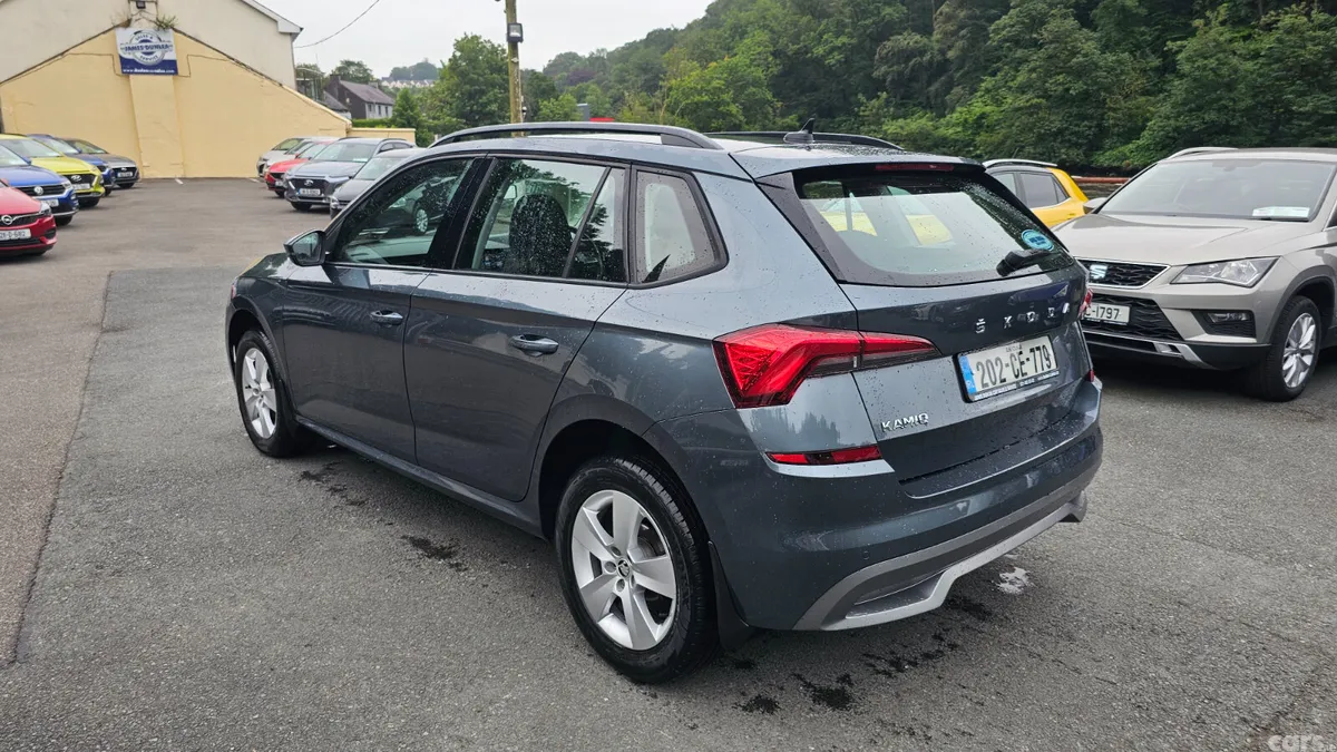 Skoda Kamiq Hatchback, Petrol, 2020, Grey