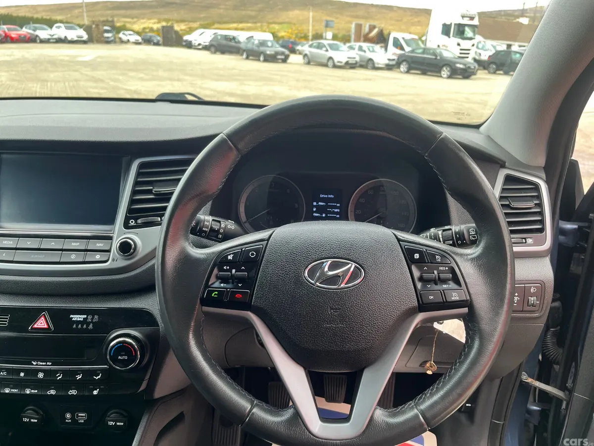 Hyundai Tucson SUV, Diesel, 2017, Blue