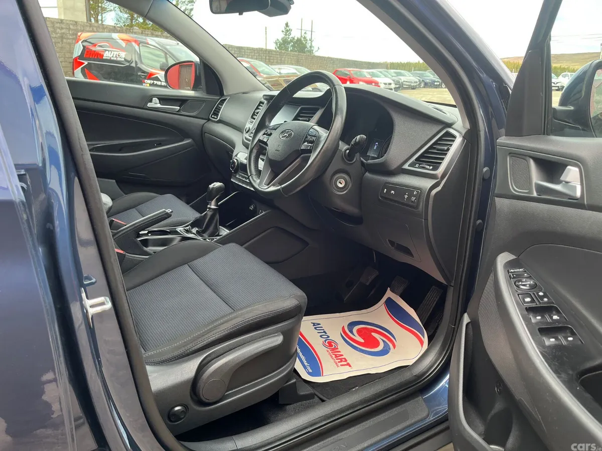 Hyundai Tucson SUV, Diesel, 2017, Blue