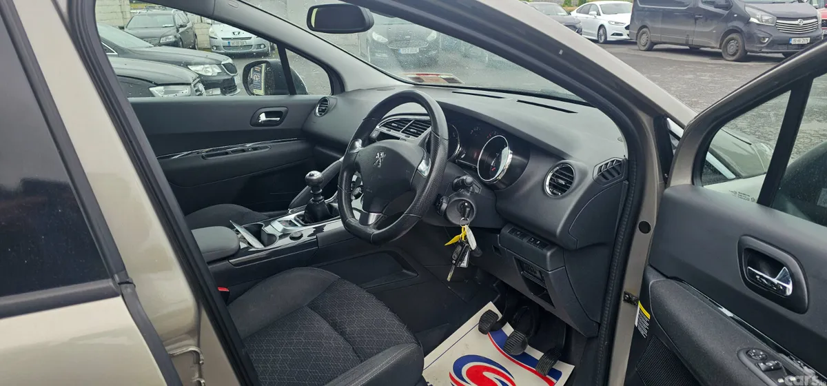 Peugeot 3008 SUV, Diesel, 2017, Grey