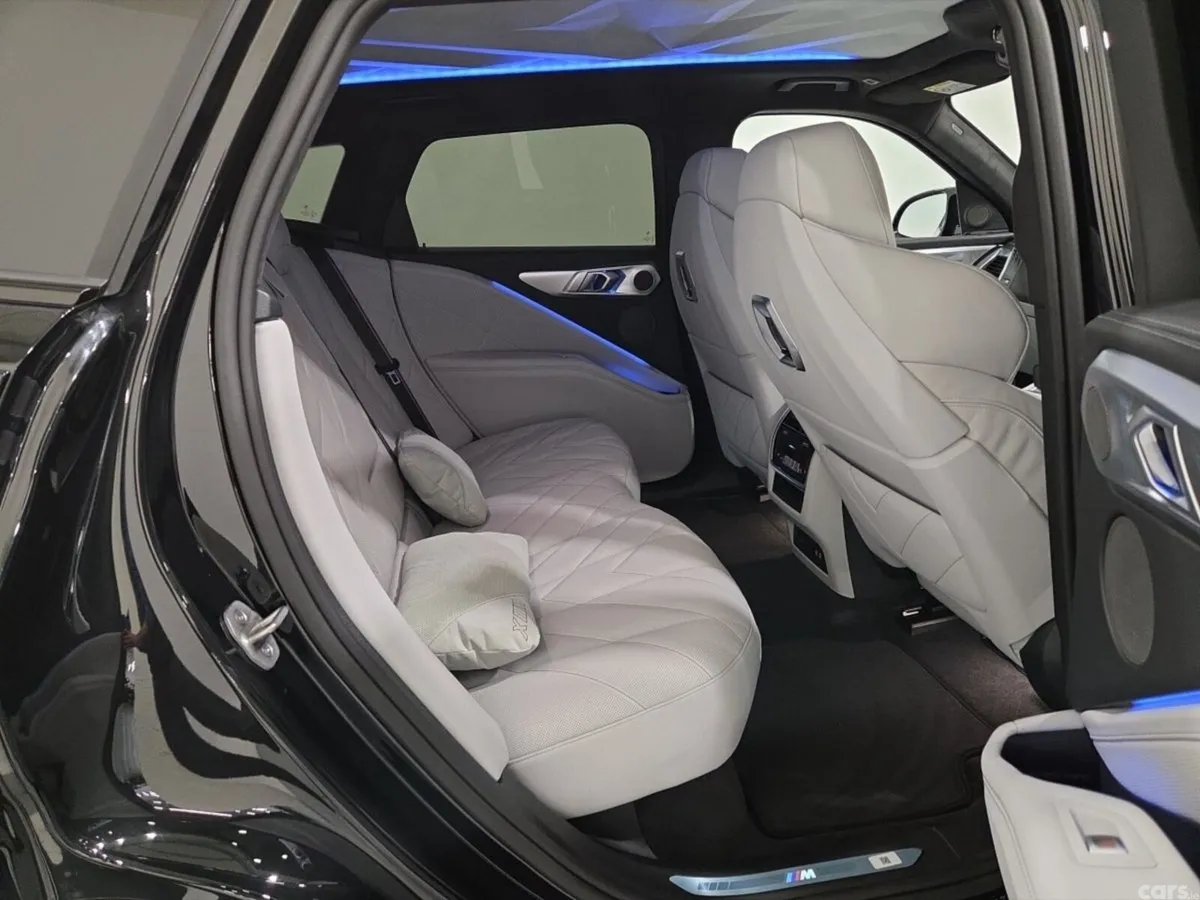 BMW XM SUV, Petrol Plug-in Hybrid, 2026, Black