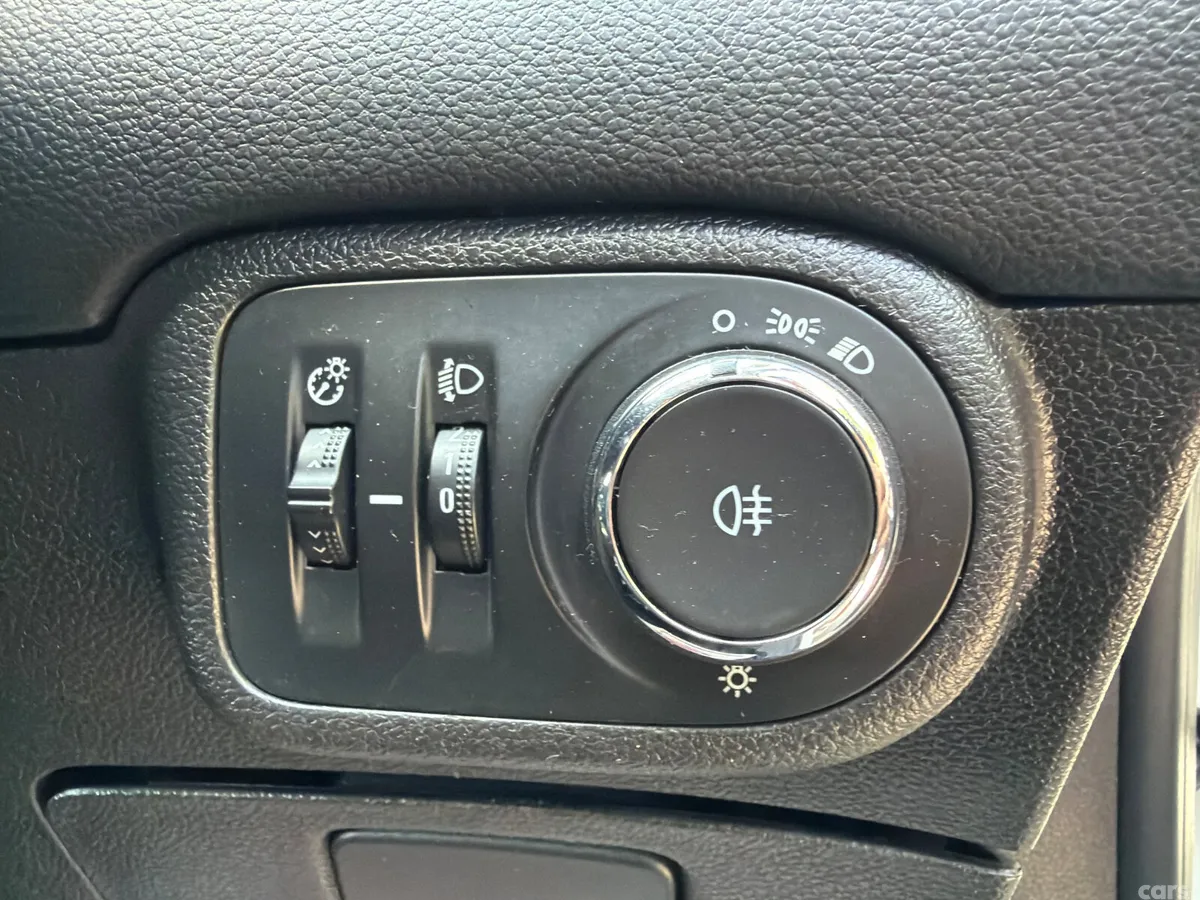 Opel Zafira MPV, Petrol, 2017, White