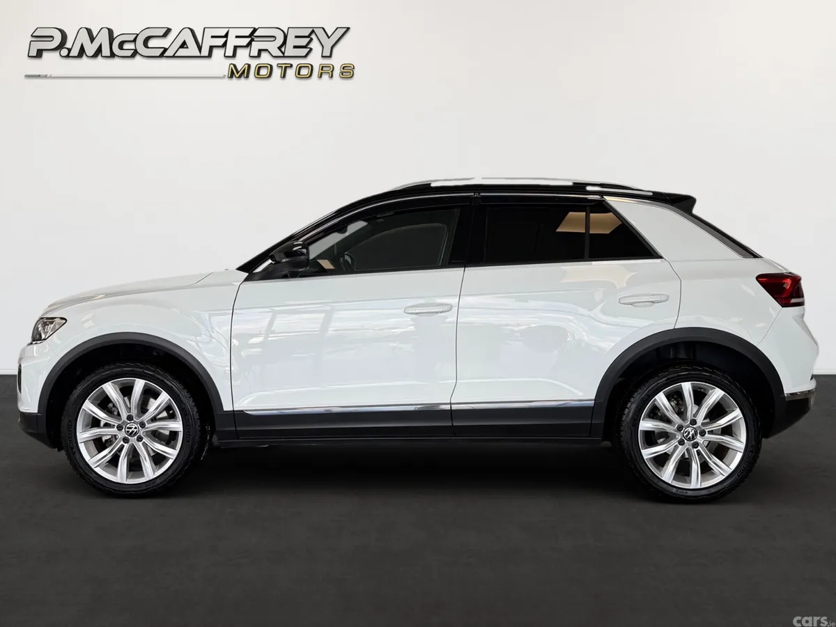 Volkswagen T-Roc SUV, Diesel, 2021, White