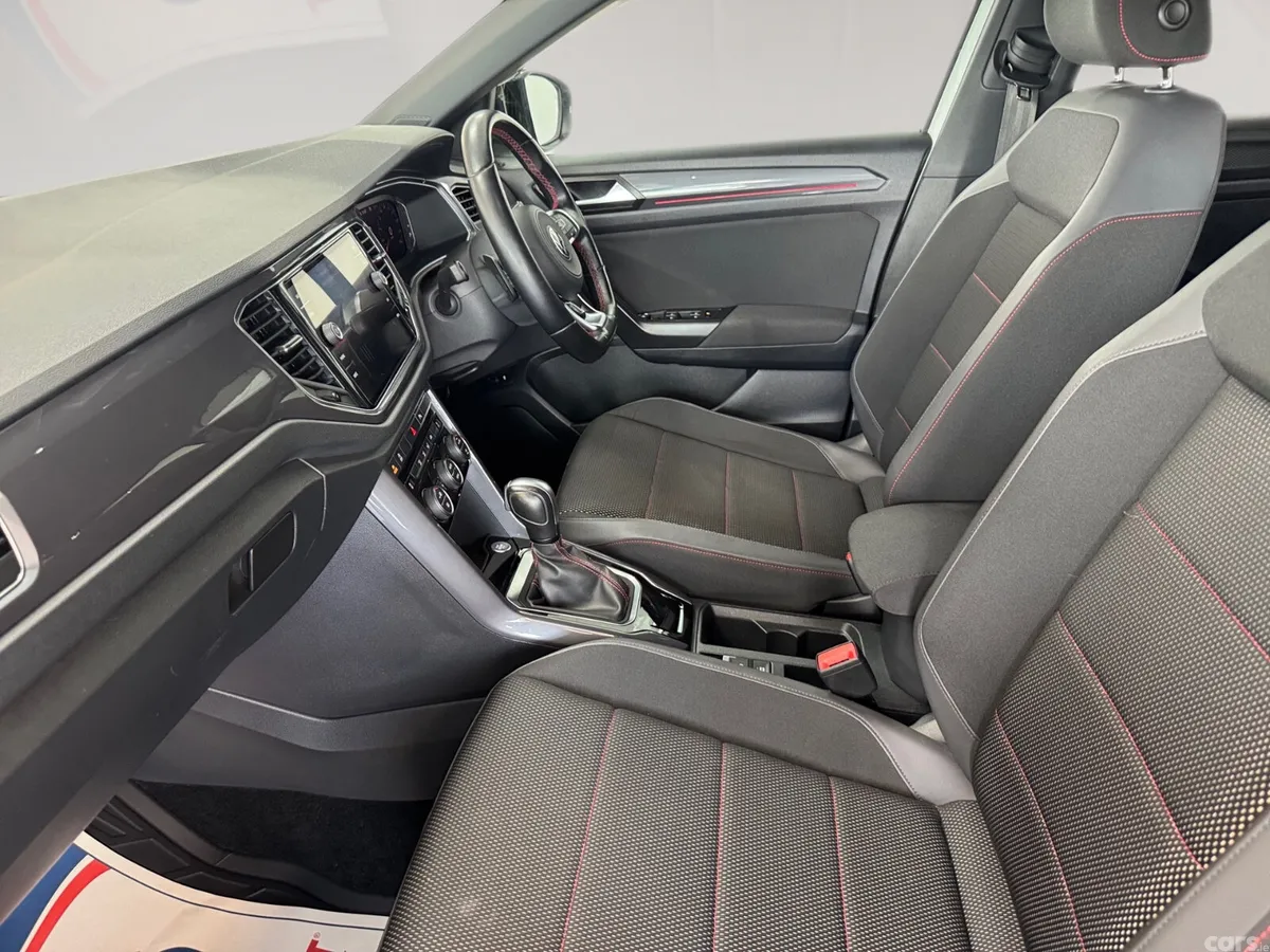 Volkswagen T-Roc SUV, Diesel, 2021, White