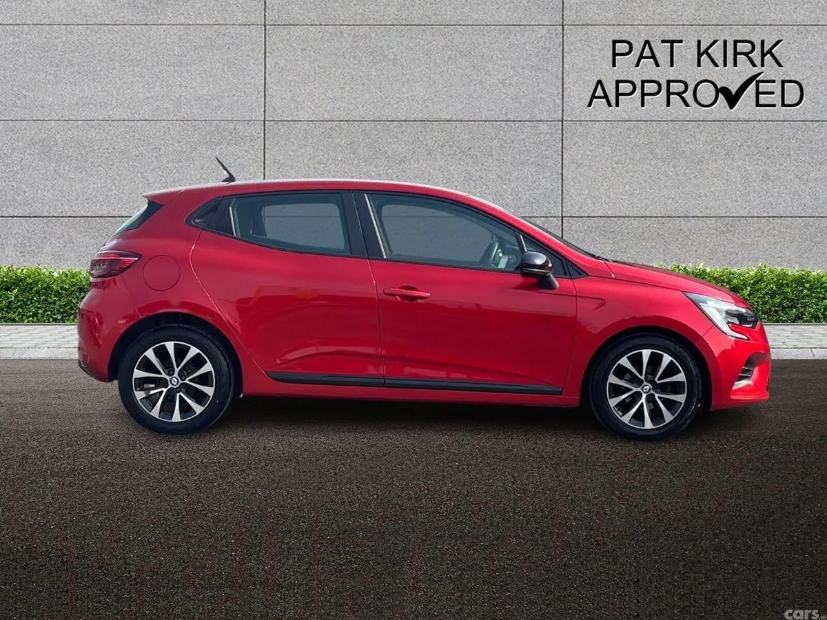 Renault Clio Hatchback, Petrol, 2023, Red