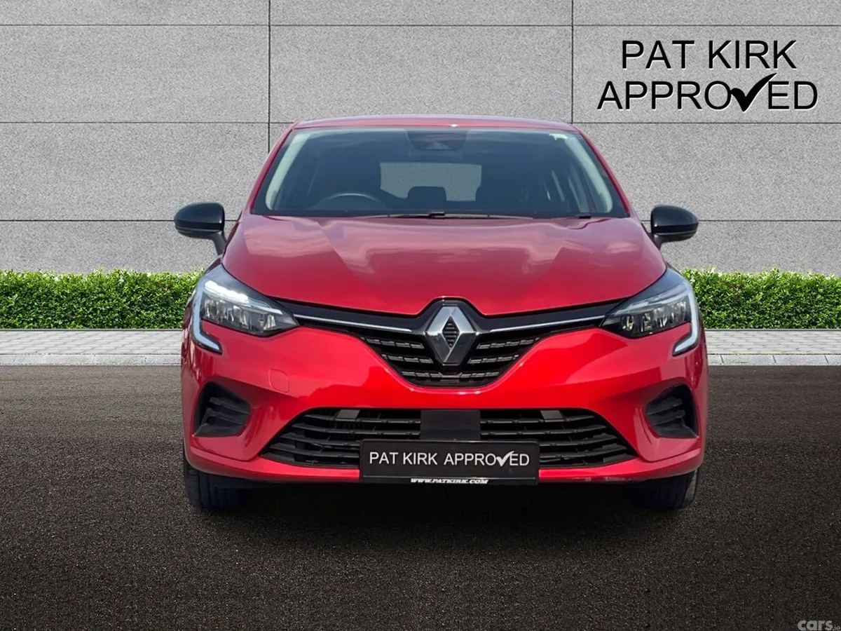Renault Clio Hatchback, Petrol, 2023, Red