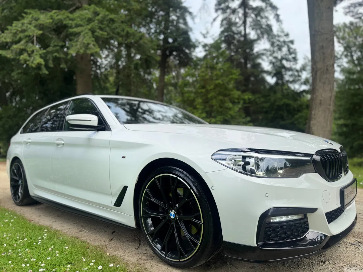 BMW 5-Series Estate, Diesel, 2019, White