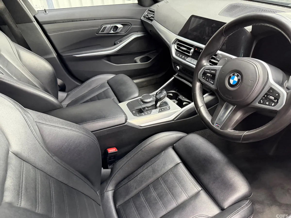 BMW 3-Series Saloon, Petrol Plug-in Hybrid, 2021, Black