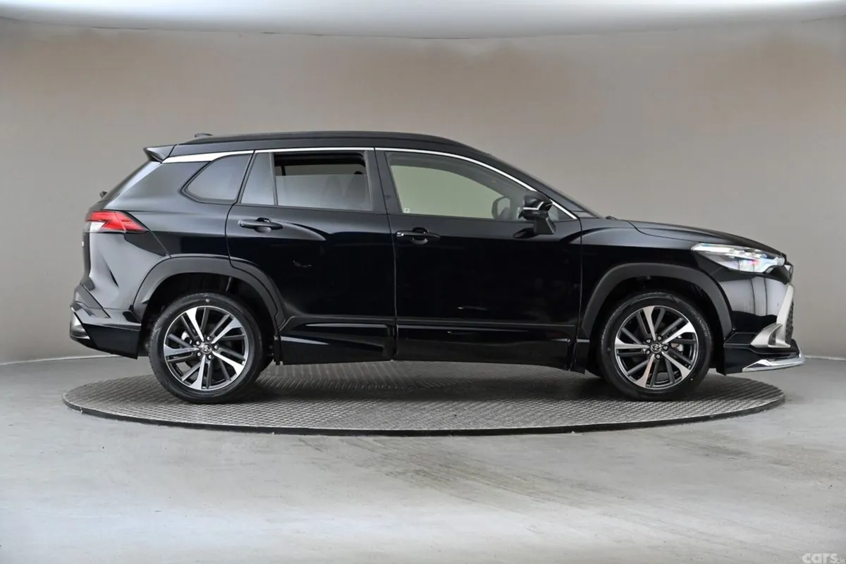 Toyota Corolla Cross SUV, Petrol Hybrid, 2023, Black