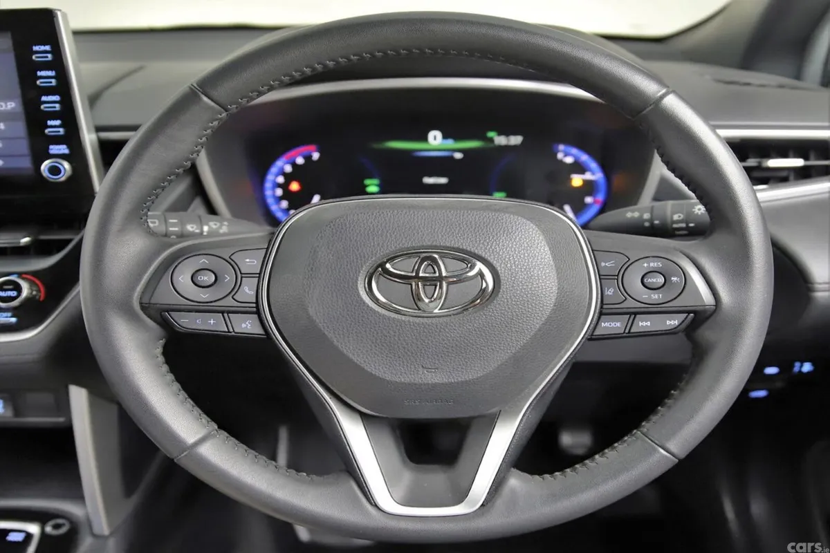 Toyota Corolla Cross SUV, Petrol Hybrid, 2023, Black