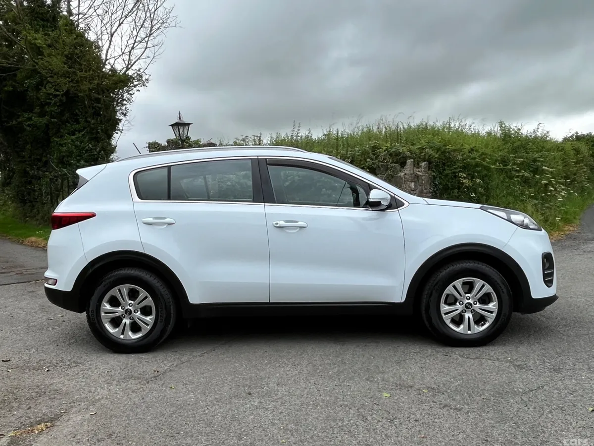 Kia Sportage SUV, Diesel, 2017, White