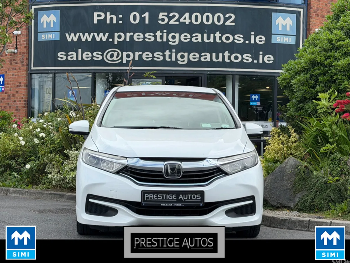 Honda Shuttle MPV, Petrol Hybrid, 2018, White