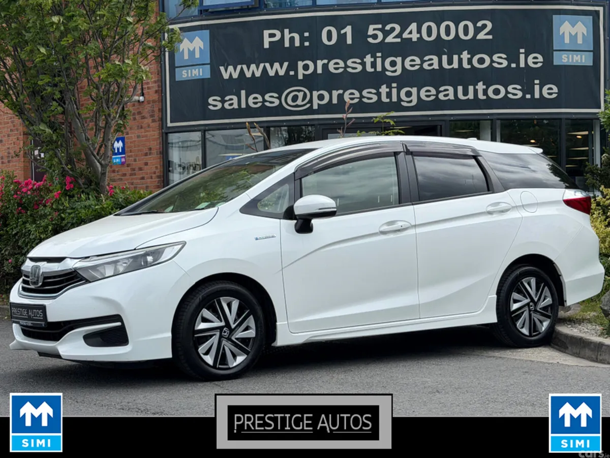 Honda Shuttle MPV, Petrol Hybrid, 2018, White