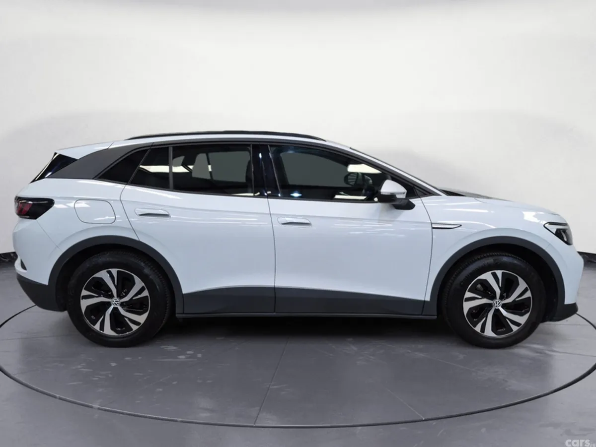 Volkswagen ID.4 Estate, Electric, 2022, White